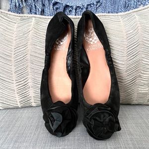 Vince Camuto Black flats
